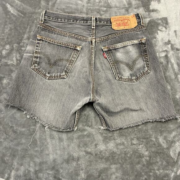 Levis 501 Jeans Shorts Men’s Sz.32 Black Straight Leg Button Fly Denim Classic - Picture 5 of 10